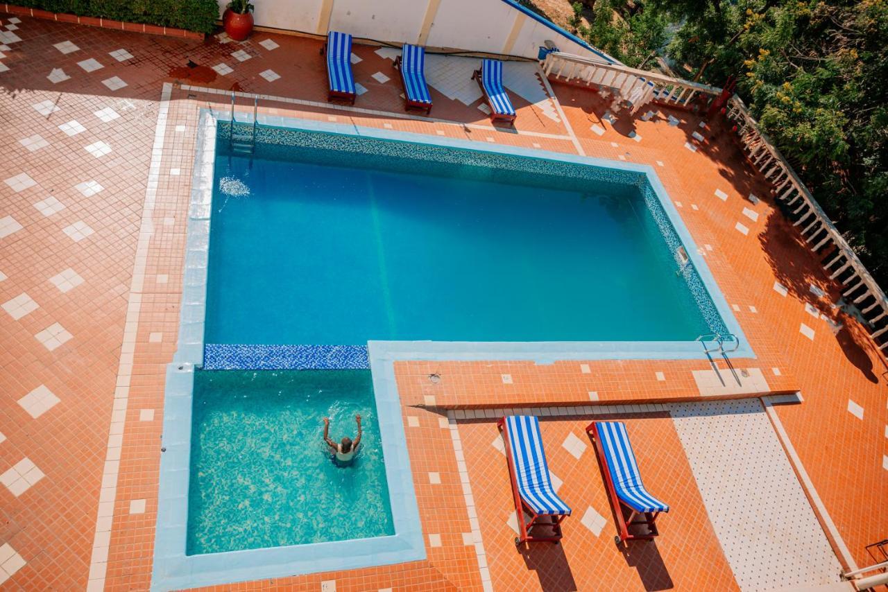 Nyumbani Hotel And Resorts Tanga Exteriör bild